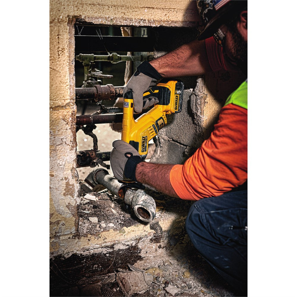 DeWalt DCS367P1 - 6