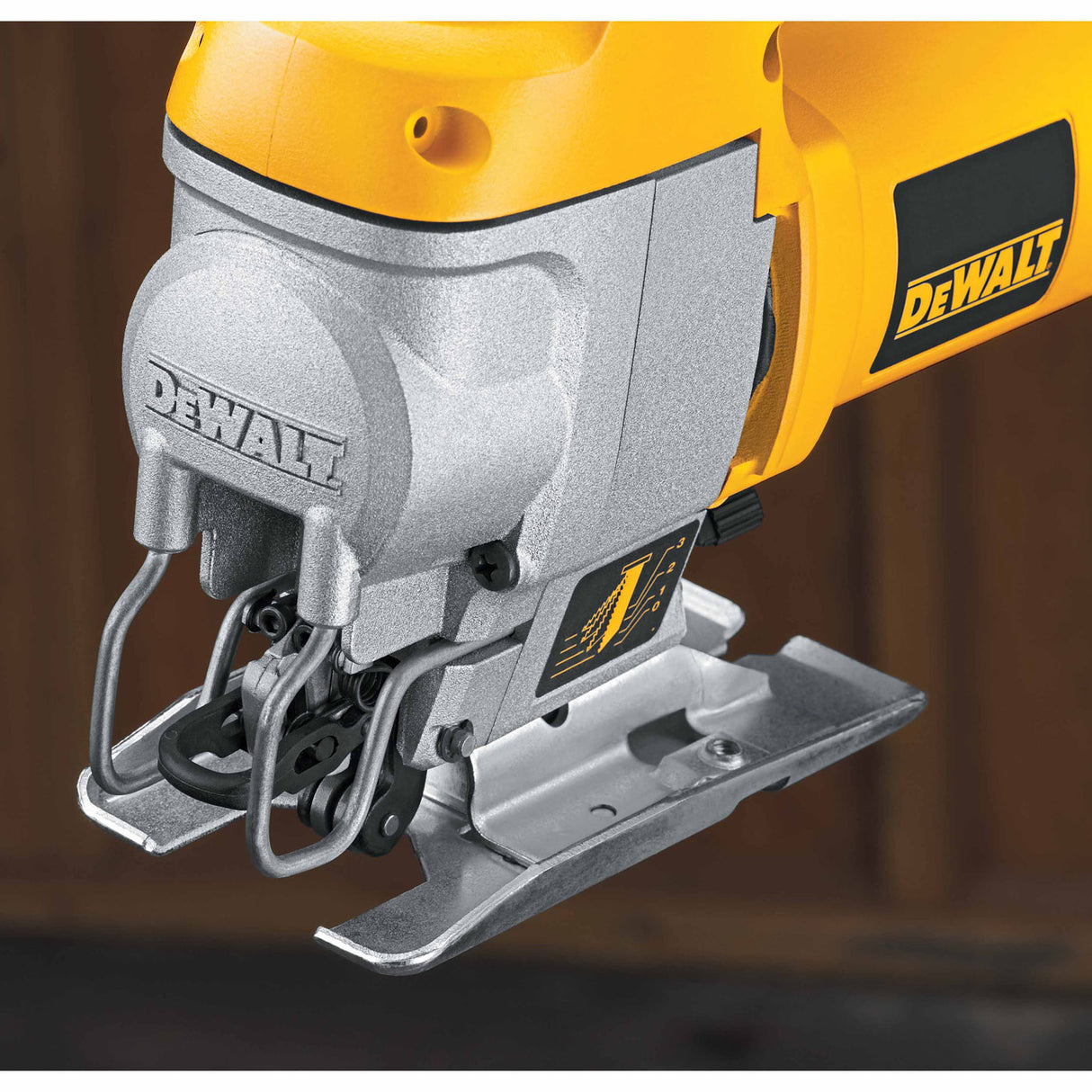 DeWalt DW317K Heavy-Duty Compact Jig Saw Kit - 13