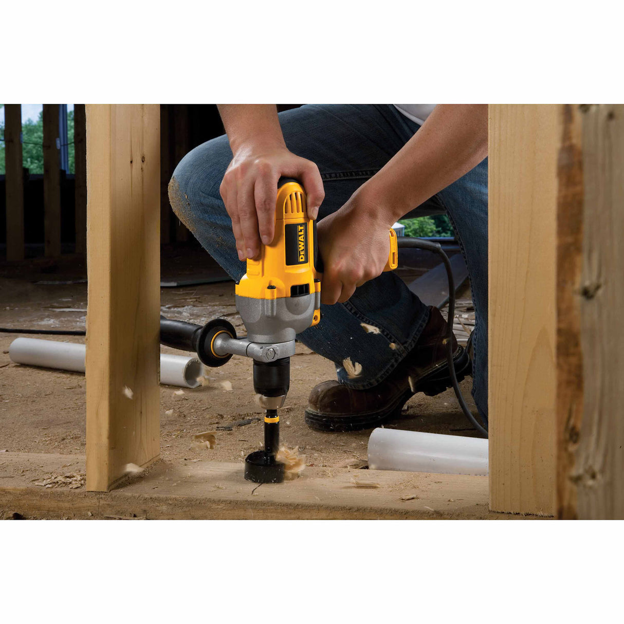 DeWalt DWD215G Heavy-Duty 1/2" VSR Mid-Handle Grip Drill with Keyless Chuck - 3