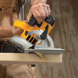 DeWalt DWE575 7-1/4" 15 Amp Lightweight Circular Saw - 8