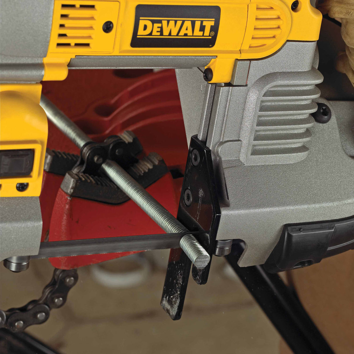 DeWalt DWM120 Heavy-Duty Variable Speed Deep Cut Portable 44-7/8" , 10 Amp Band Saw - 14