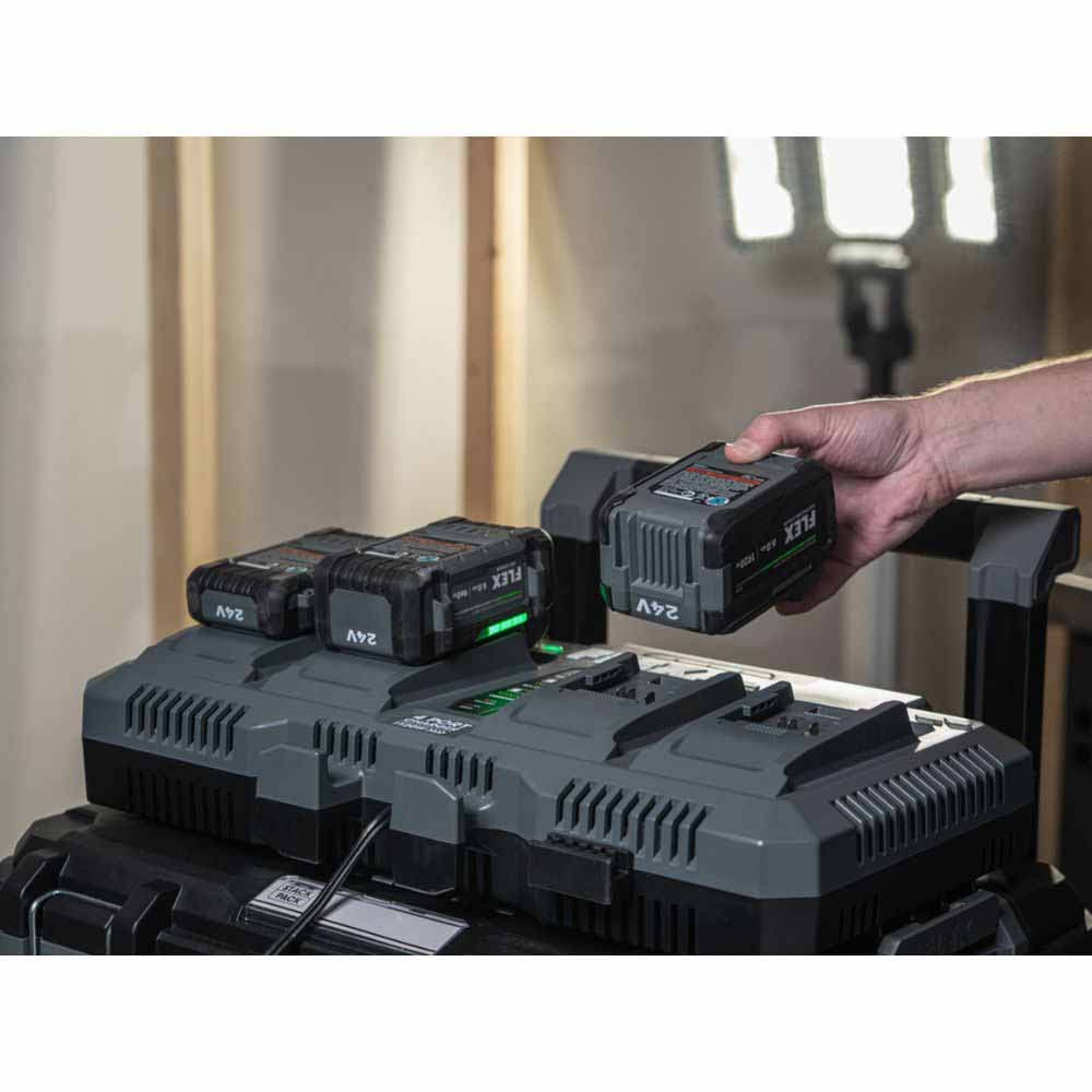 Flex FX0451-Z 4-Port Charger - 13