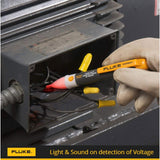 Fluke 2432932 1AC II A1 VoltAlert Non-Contact Voltage Detector and Tester, Flat Tip, 90-1000 Volt AC - 7