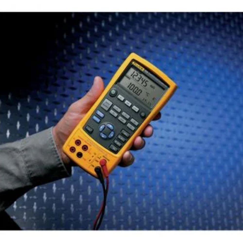 Fluke 724 Temperature Calibrator - 2