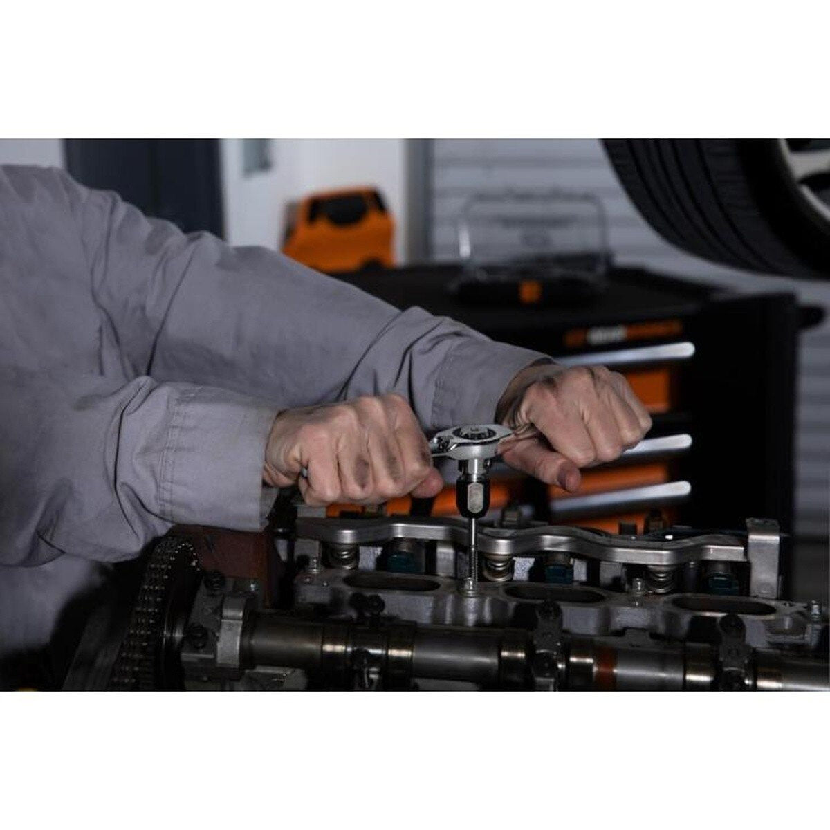 GearWrench 82816 15 Piece SAE Ratcheting Tap and Die Set (15 Piece Set) - 5