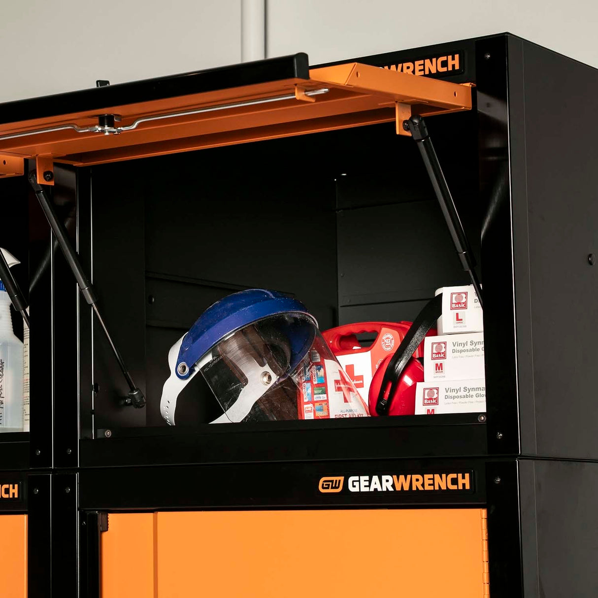 GearWrench 83238STL 27.5 in. W x 30 in. D Small Top Locker for 72 in. Professional Mobile Workbench System - 5