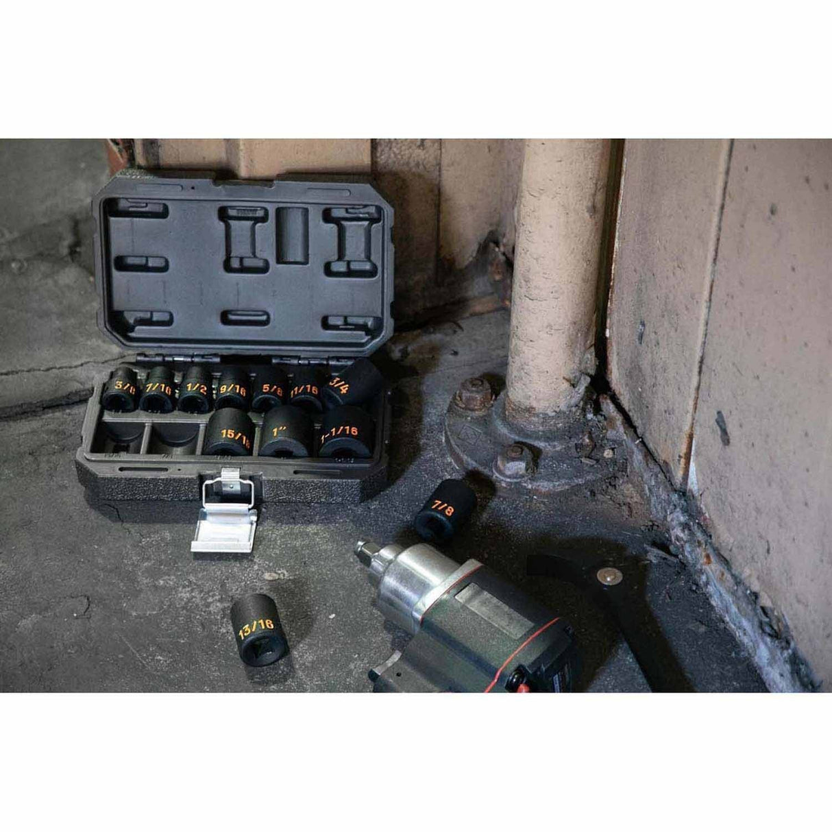 GearWrench 84931H 12 Piece 1/2" Drive 6 Point SAE Hi-Viz Impact Socket Set - 7