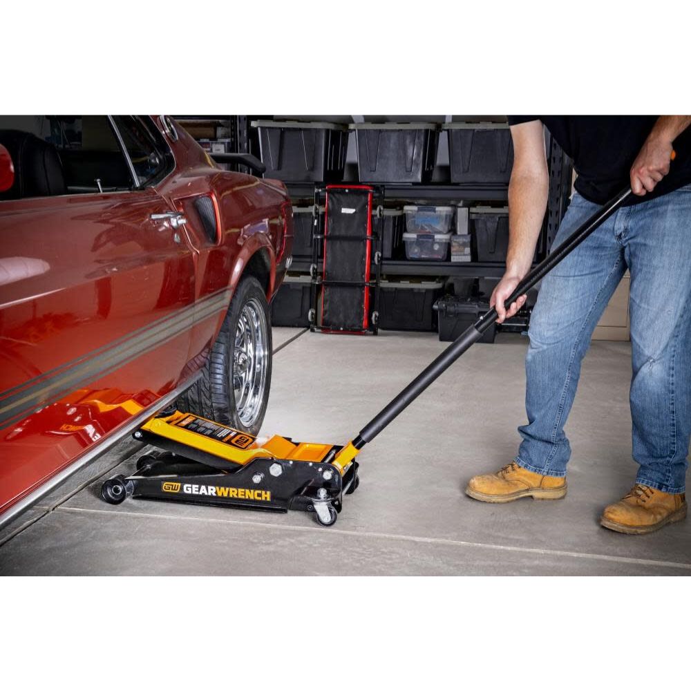 GearWrench GWLPFJ3T 3.5 Ton Low Profile Floor Jack - 7