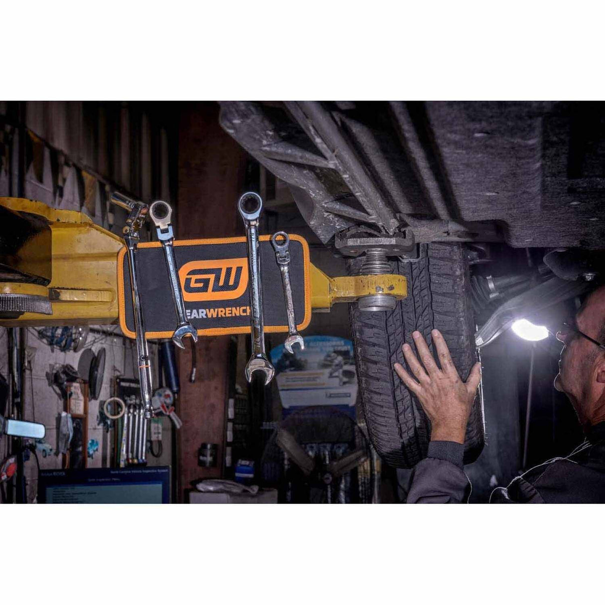 GearWrench GWMAGMAT126 12" X 6" High Strength Magnetic Tool Mat - 5