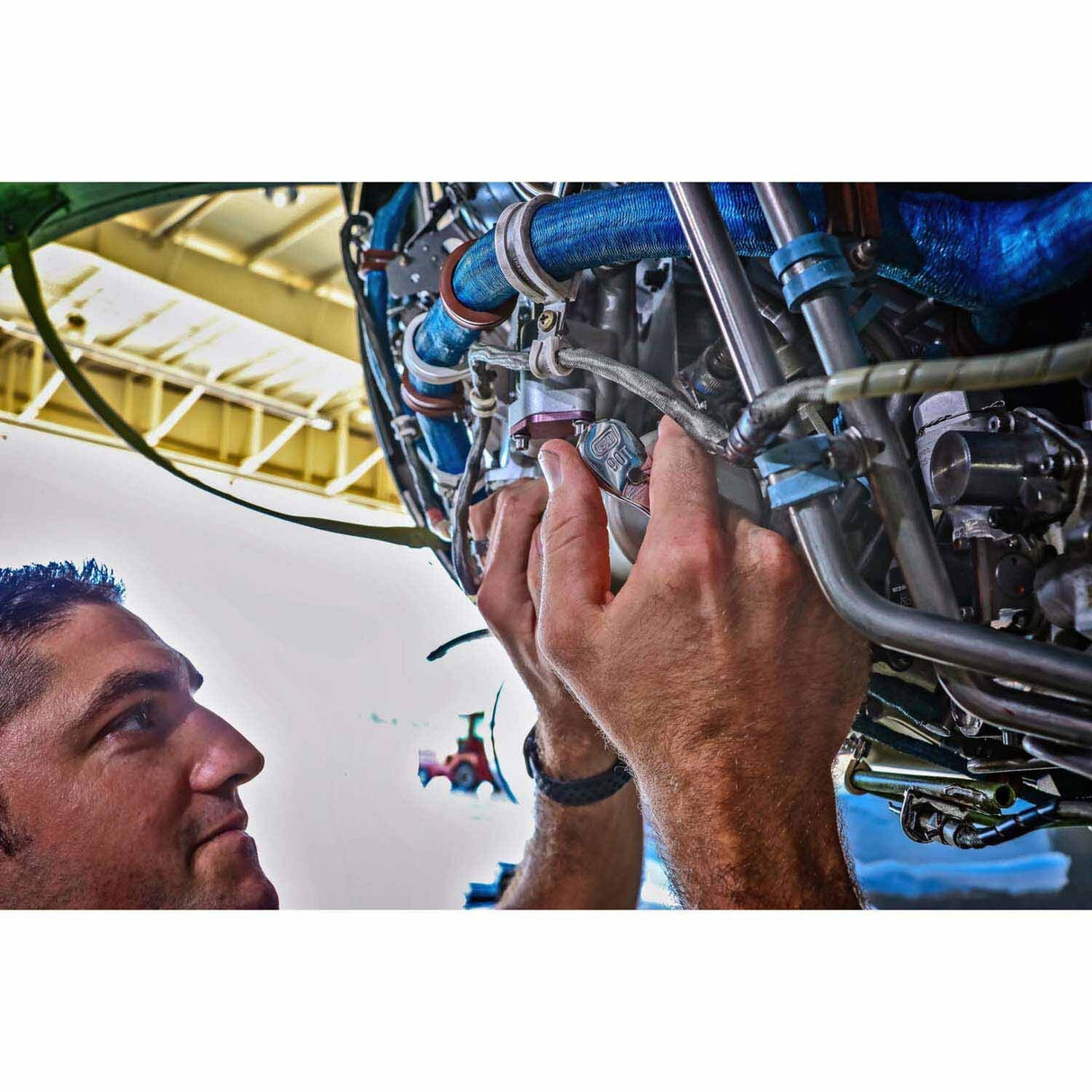 Gearwrench 81011T 1/4" Drive 90-Tooth Teardrop Ratchet 5" - 4