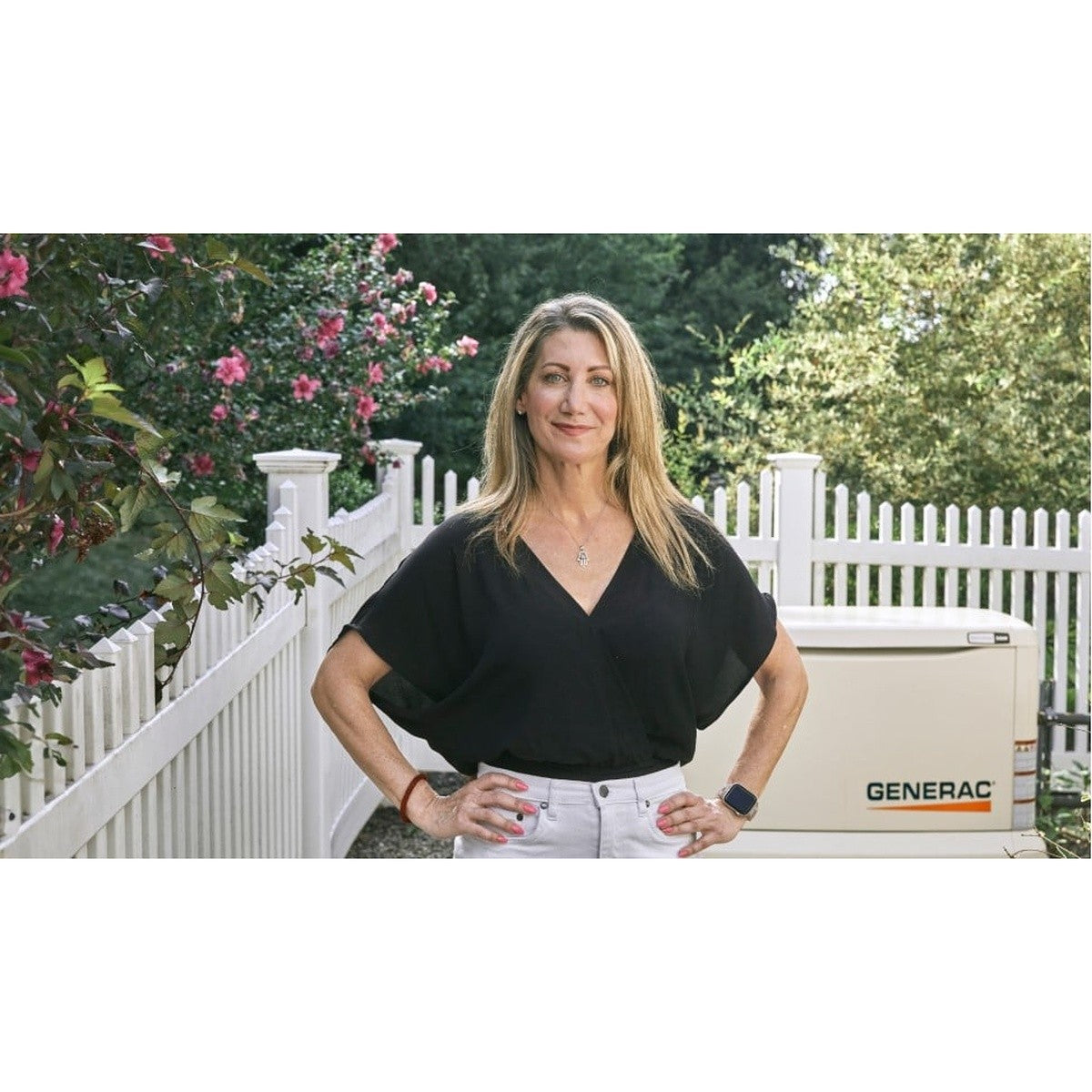 Generac 7328 26kW 240V 1-Phase Standby Generator with 200A Transfer Switch and Cellular Connectivity 46.4" x 26.3" x 30.7" - 5