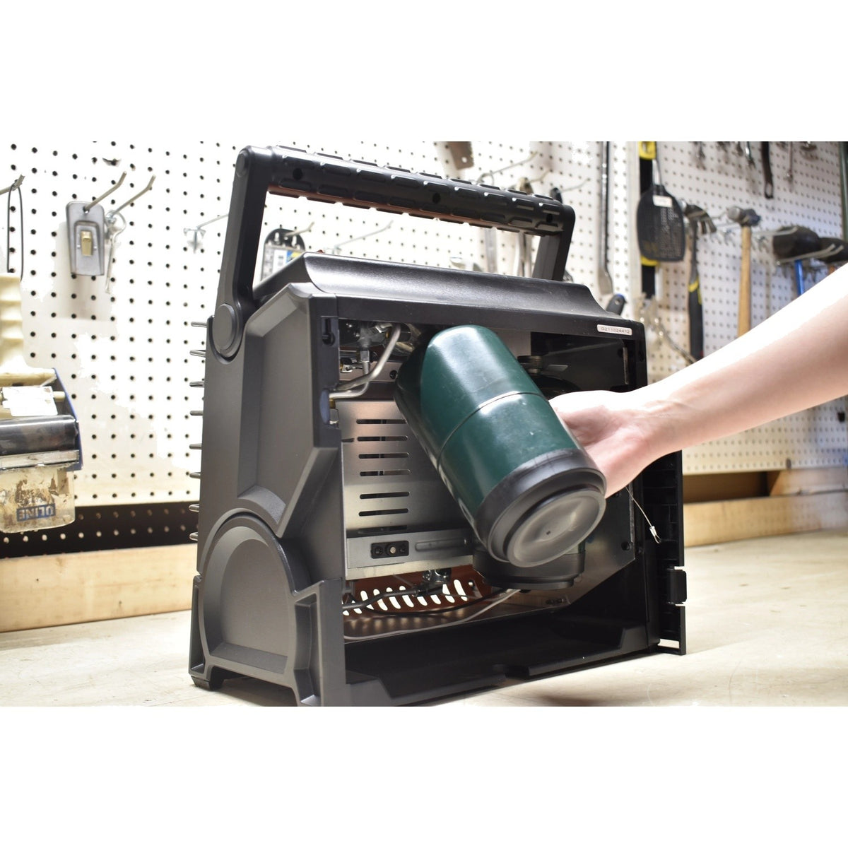 Heat Hog HH-18SLN-A 18000 BTU LP Portable Radiant Heater with Tiltable Design - 3