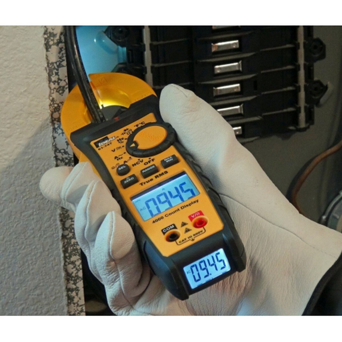 Ideal 61-747 400A AC/DC TRMS TightSight Clamp Meter - 7