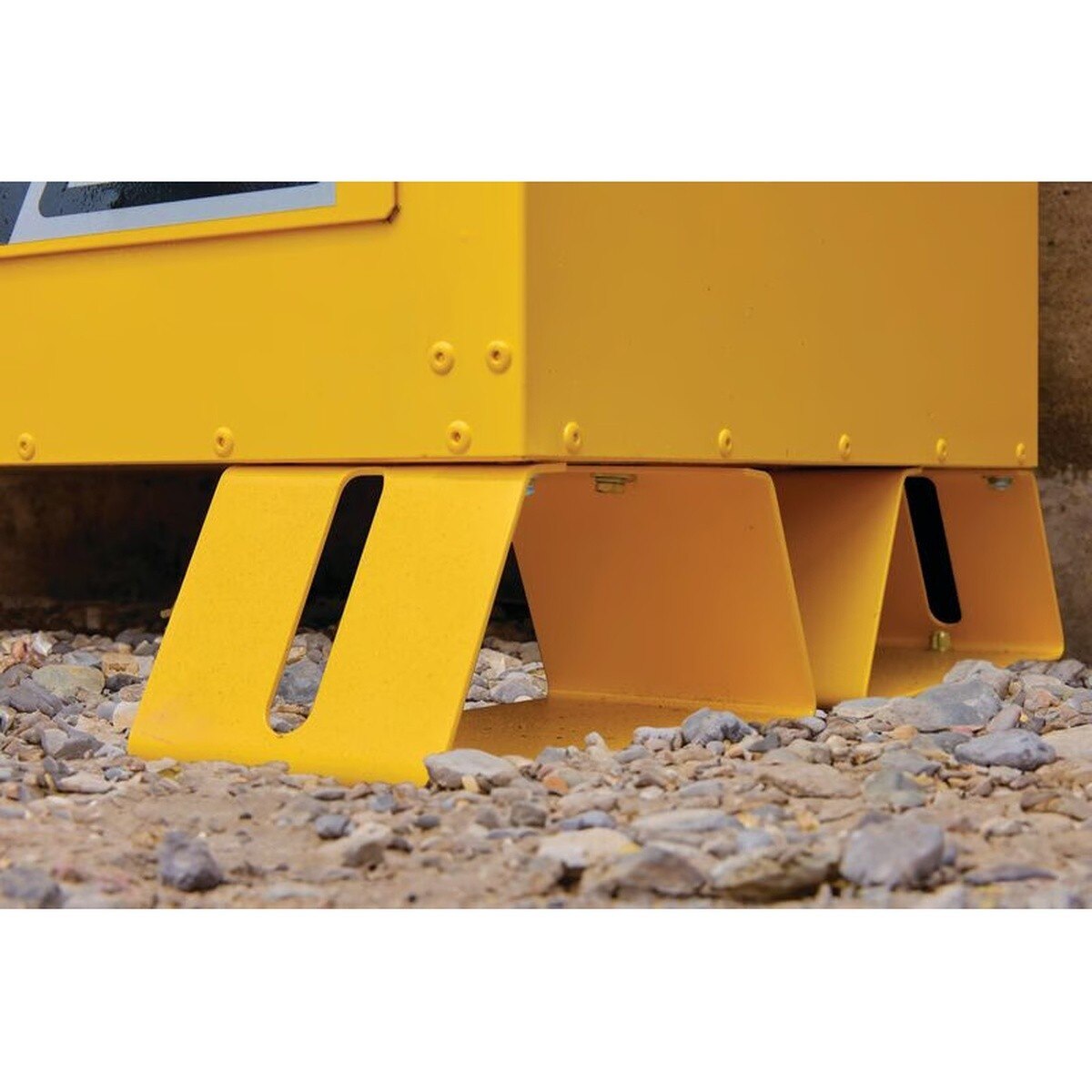 Justrite 819020 90 Gallon Outdoor Flammable Storage Cabinet 72 x 43 x 37.625" Yellow (2 Shelves) - 5