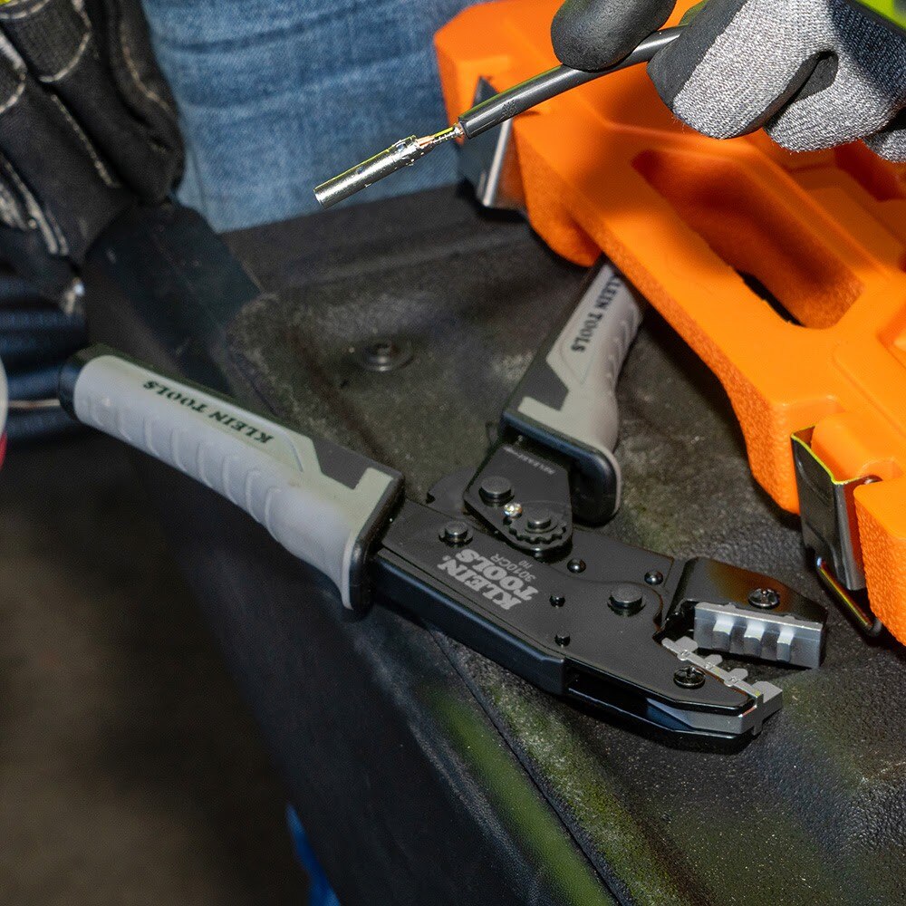 Klein 3010CR Solar Ratcheting Crimper for MC4 Connectors - 10