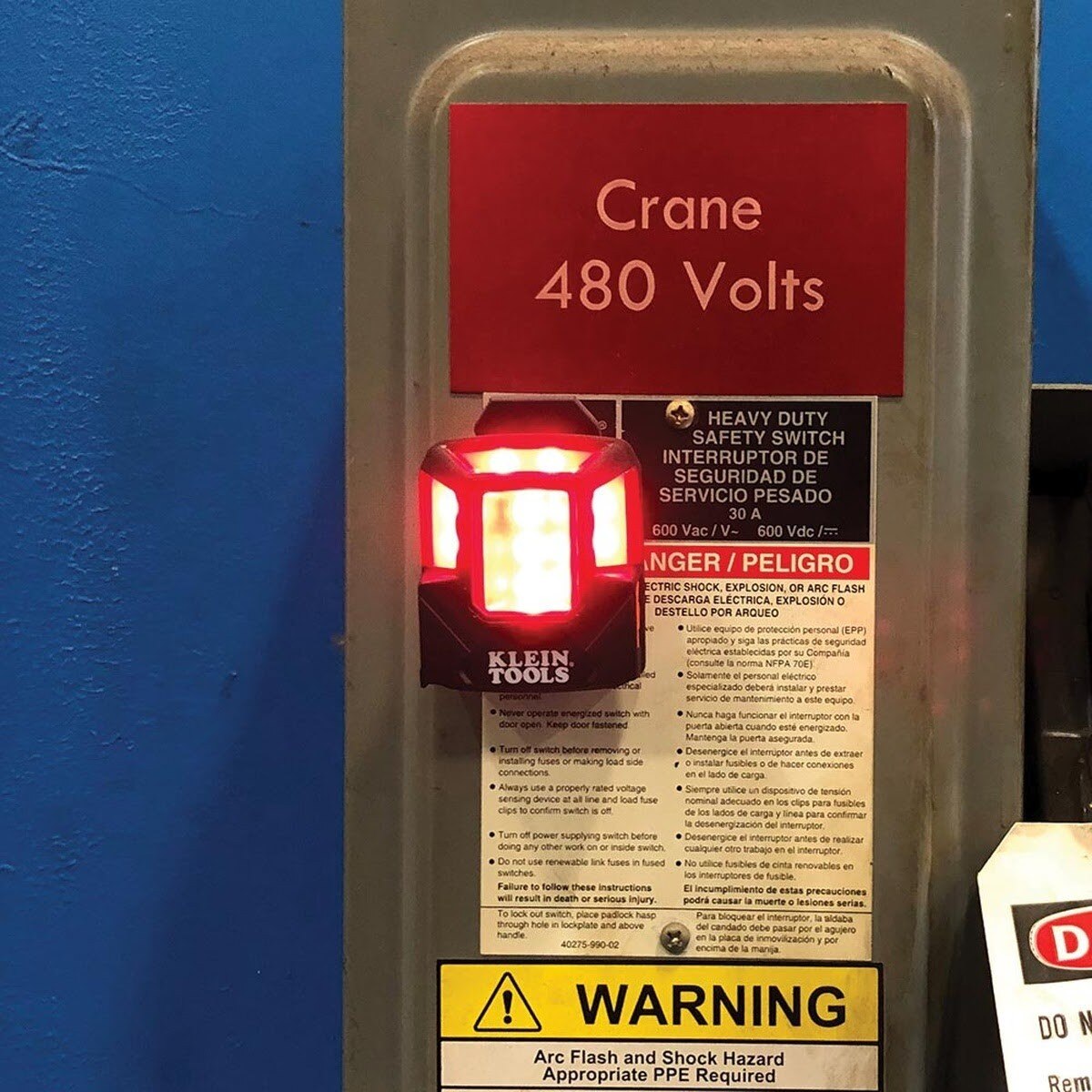 Klein 56063 Rechargeable Safety Lamp with Magnet - 7