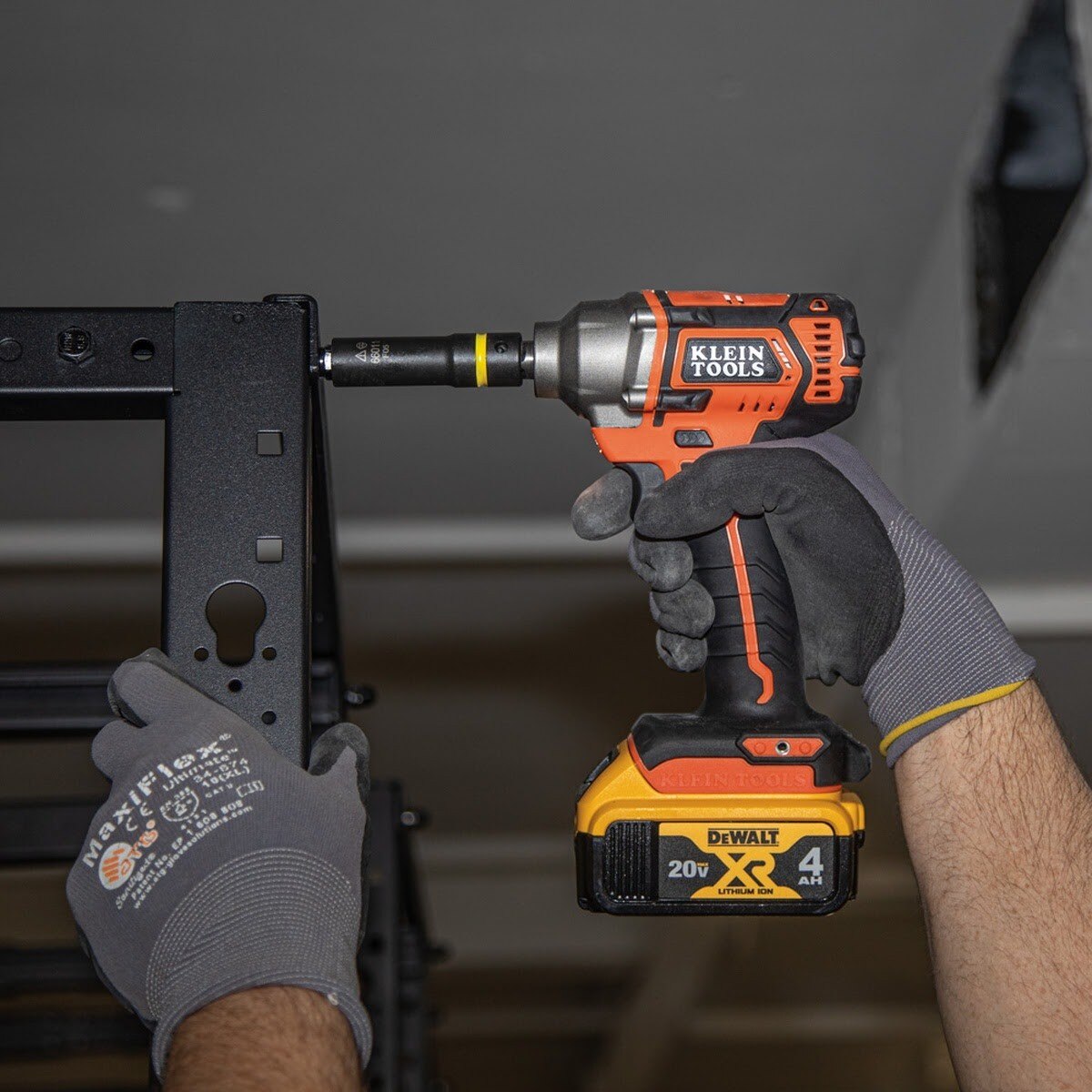 Klein 66011 2-in-1 12-Point Impact Socket, 1/2 in. and 3/8 in. Sizes - 7