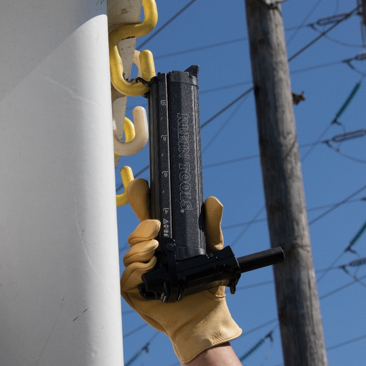 Klein STP100 Utility Staple Starter - 9