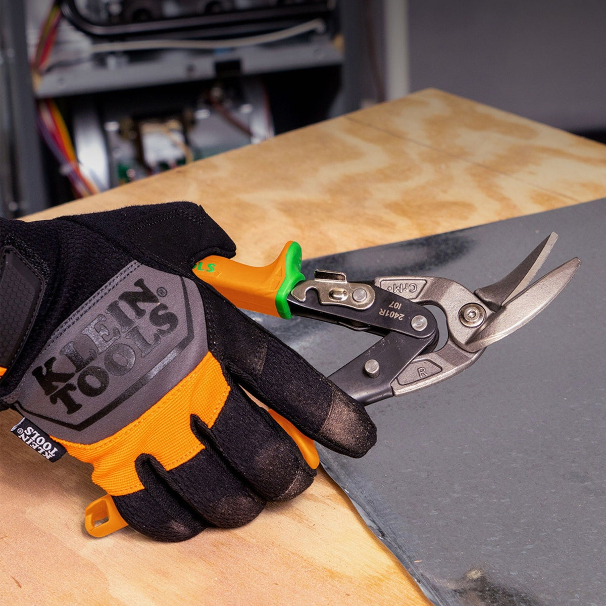 Klein 2403RL 12.5" Offset Aviation Snips with Left and Right Cutting Patterns (2 Pack) - 10