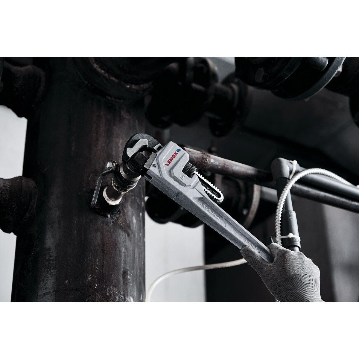 Lenox LXHT90618 18 in Aluminum Pipe Wrench - 5