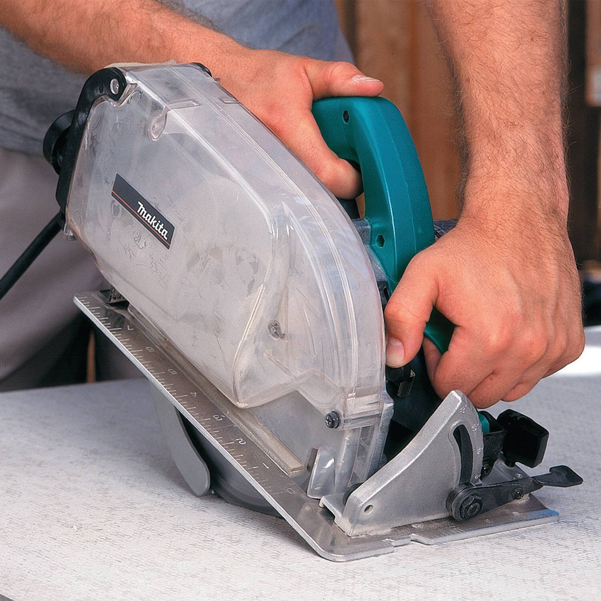 Makita 5057KB 7-1/4" Circular Saw, 13 AMP, dust collector, for Fiber-Cement - 16