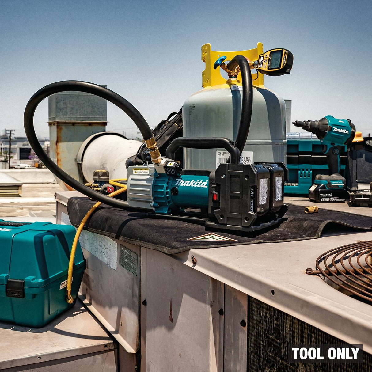 Makita DVP181ZK 36V (18V X2) LXT Cordless 4 CFM Dual-Stage Vacuum Pump, Tool Only - 13