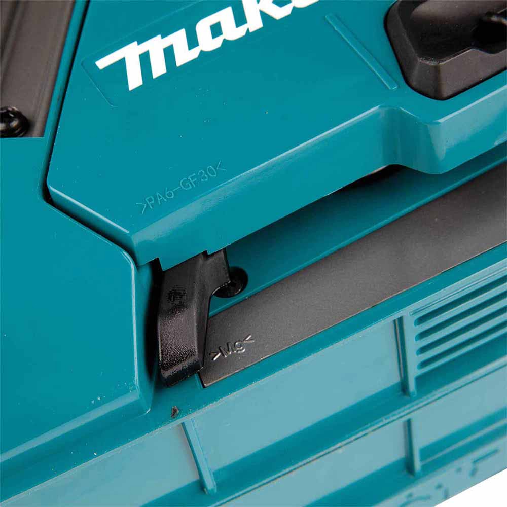 Makita GCU04T1 40V max XGT Brushless Cordless 18" Chain Saw Kit (5.0Ah) - 8