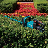 Makita GHU03M1 40V max XGT Brushless Cordless 30" Hedge Trimmer Kit, with one battery (4.0Ah) - 9