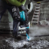 Makita GMH02PM 80V max (40V max X2) XGT Brushless 28 lb. AVT Demolition Hammer Kit, accepts SDS-MAX bits, dual port charger, AWS Capable, case (4.0Ah) - 30