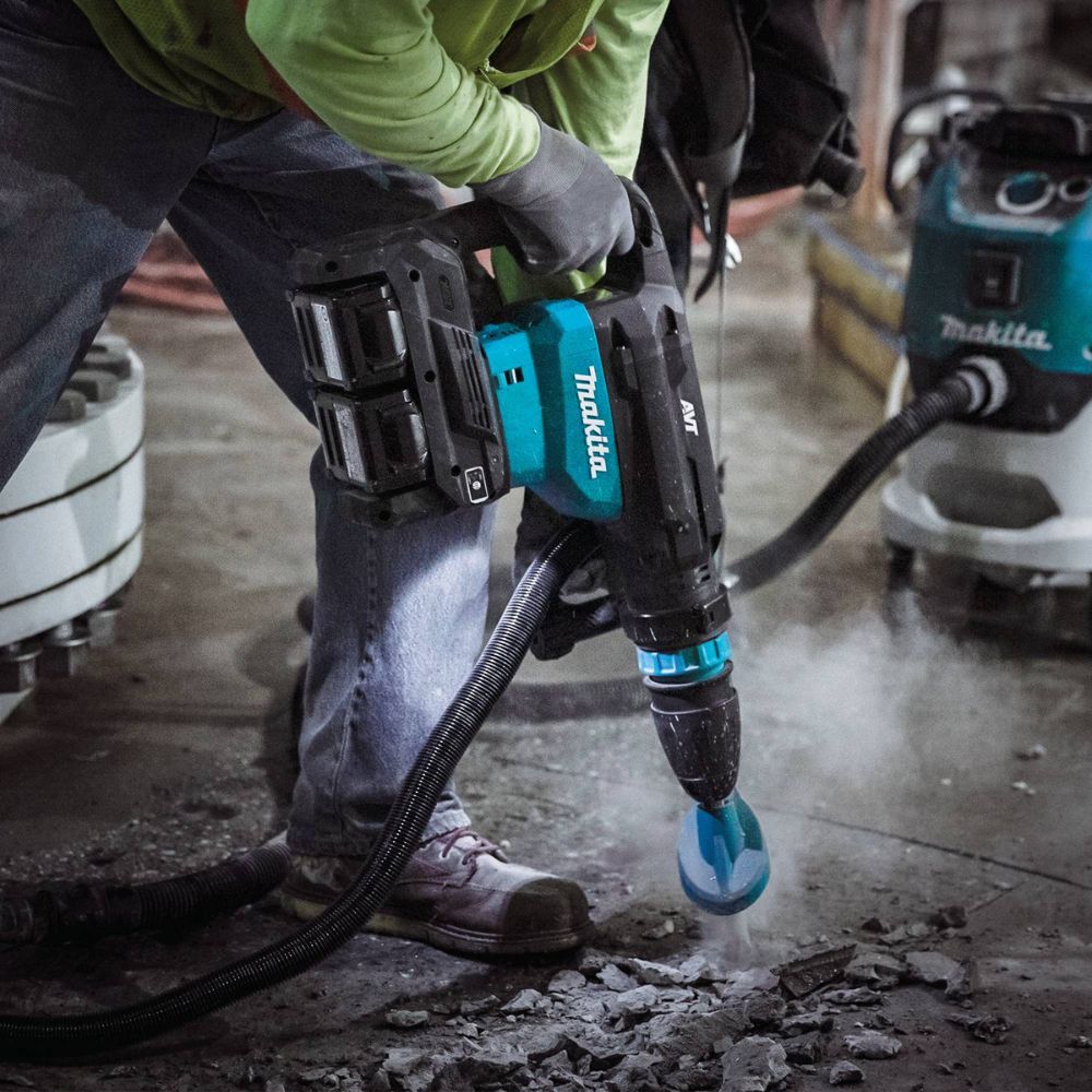 Makita GMH02PM 80V max (40V max X2) XGT Brushless 28 lb. AVT Demolition Hammer Kit, accepts SDS-MAX bits, dual port charger, AWS Capable, case (4.0Ah) - 34