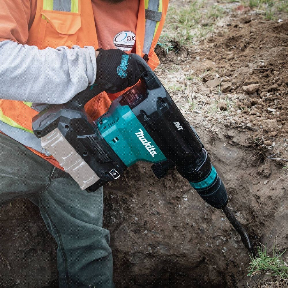 Makita GMH02Z 80V max (40V max X2) XGT Brushless 28 lb. AVT Demolition Hammer, accepts SDS-MAX bits, AWS Capable (Tool Only) - 17