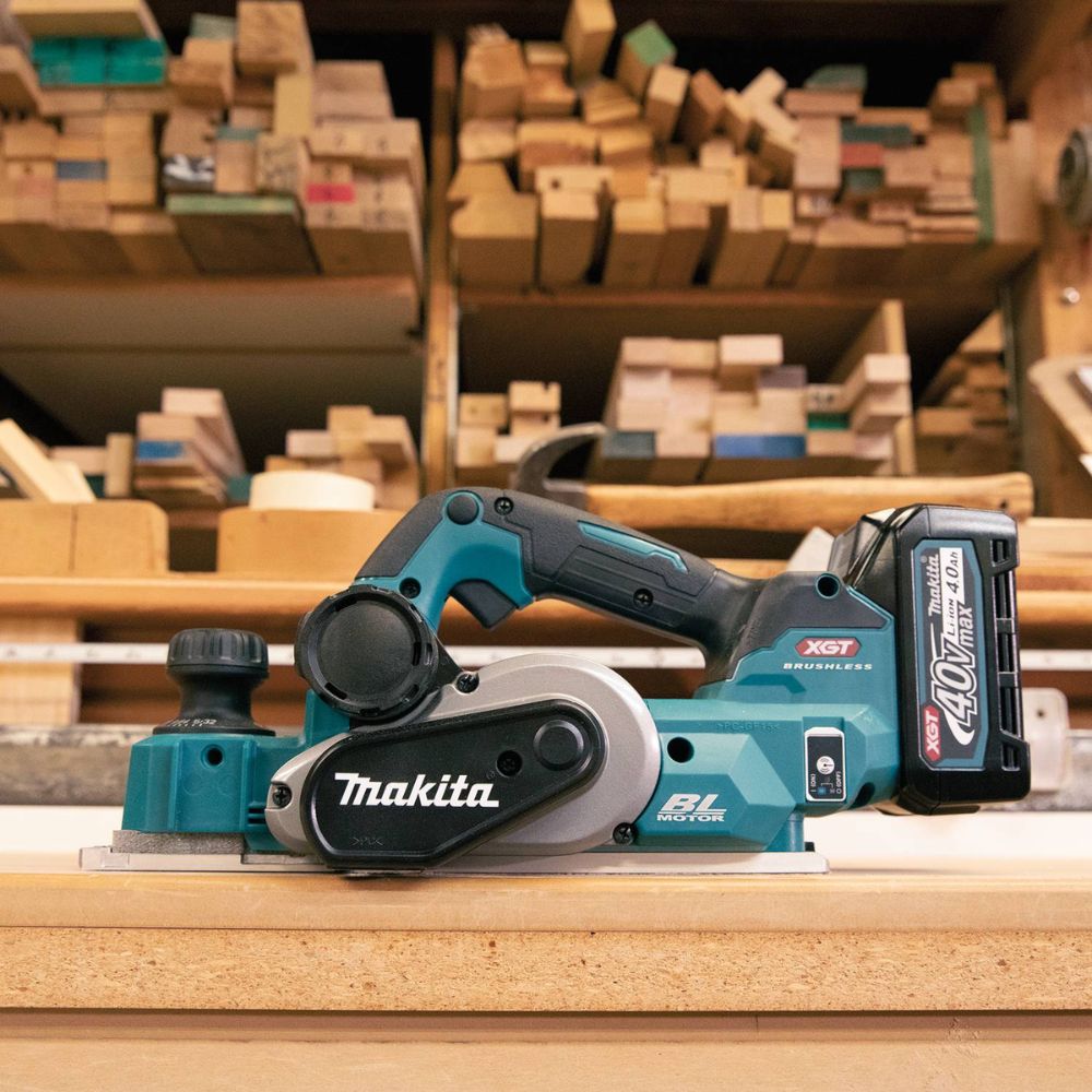 Makita GPK01M1 40V max XGT Brushless Cordless 3-1/4" Planer Kit, AWS Capable (4.0Ah) - 14