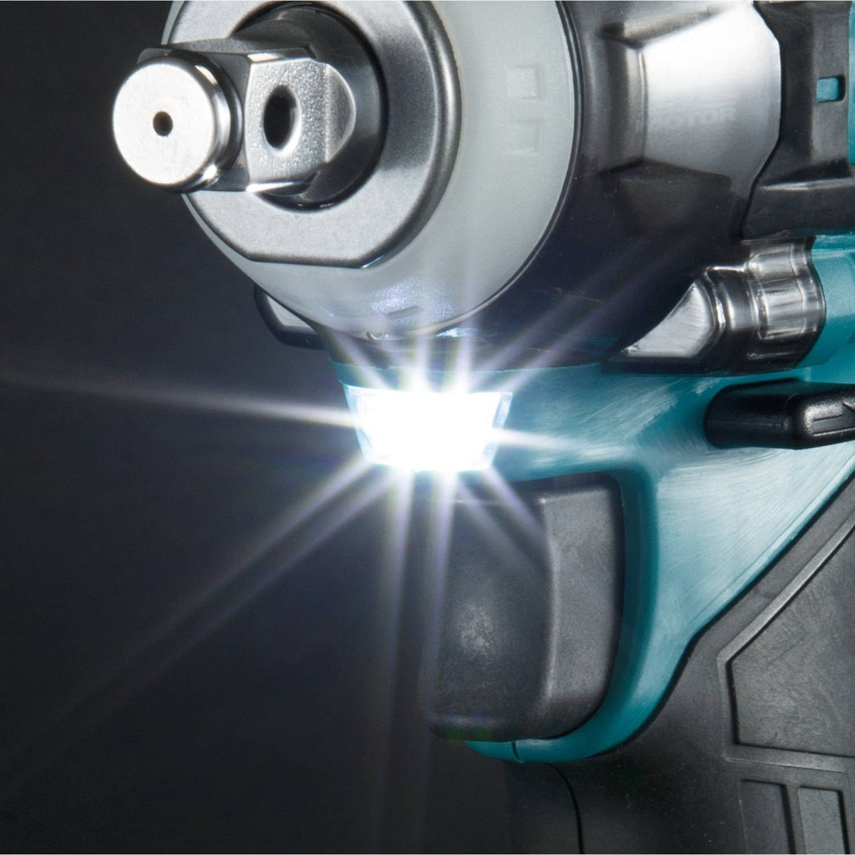 Makita GWT04D 40V max XGT® Impact Wrench Kit - 6