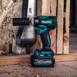 Makita GWT04D 40V max XGT® Impact Wrench Kit - 7