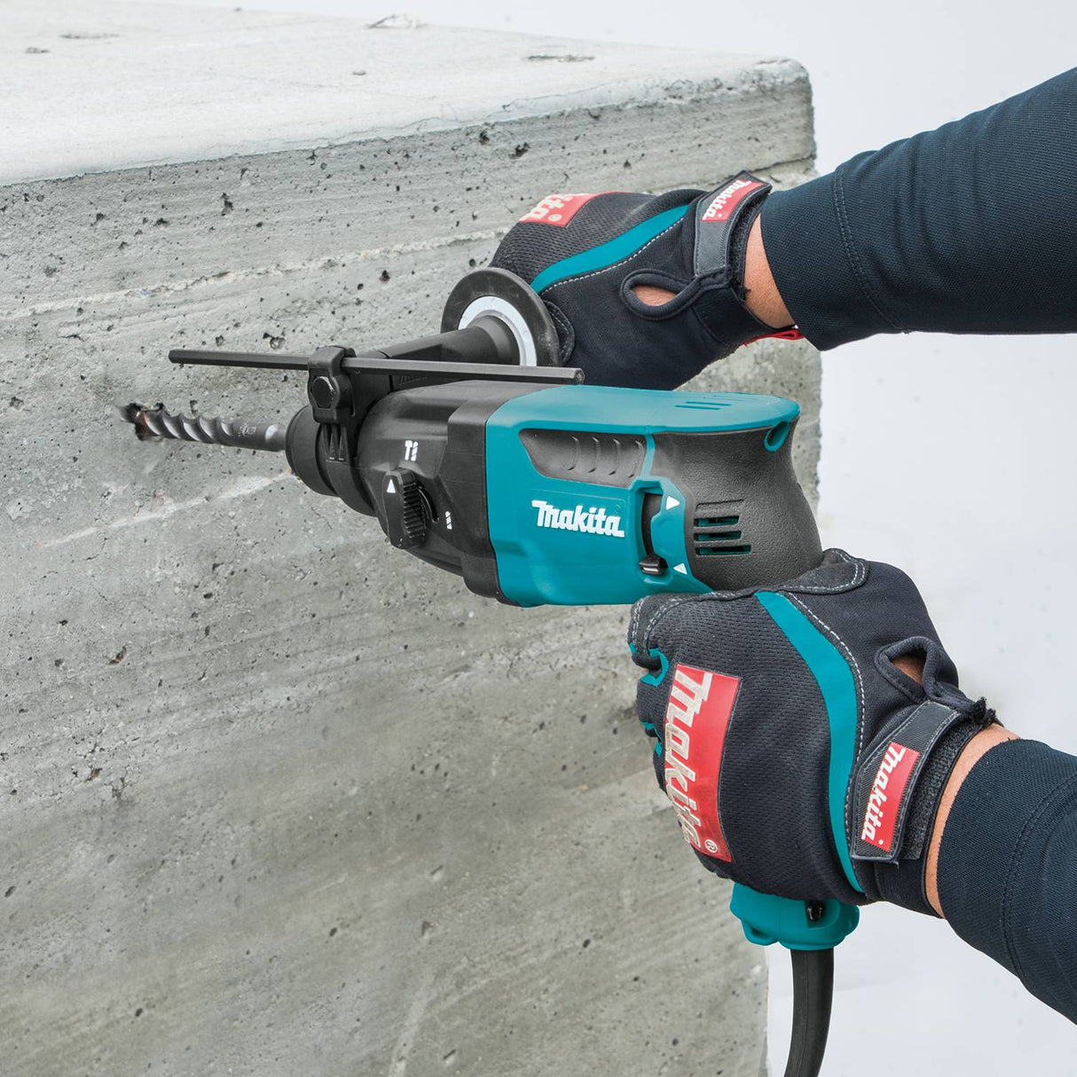 Makita HR1840 11/16" Rotary Hammer, SDS-PLUS - 4