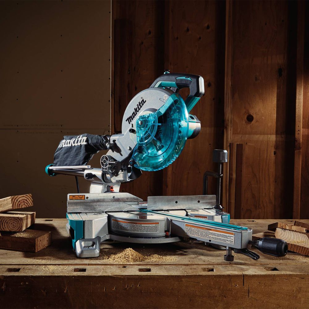 Makita LS0816F 8-1/2" Slide Compound Miter Saw - 8