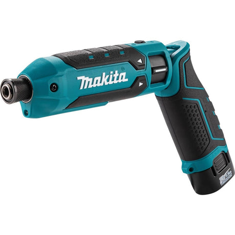 Makita TD023DSE 7.2V Lithium-Ion 1/4" Hex Impact Driver Kit with Charger and Case (2 Batteries)