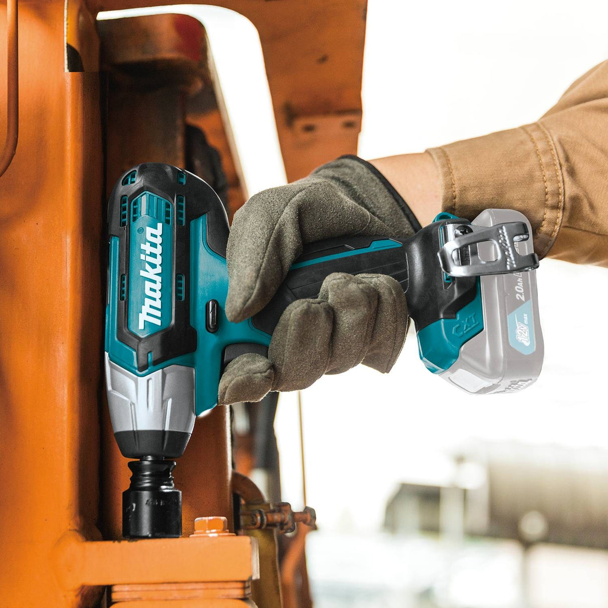 Makita WT02Z 12V Max CXT Lithium-Ion Cordless 3/8" Impact Wrench - 5