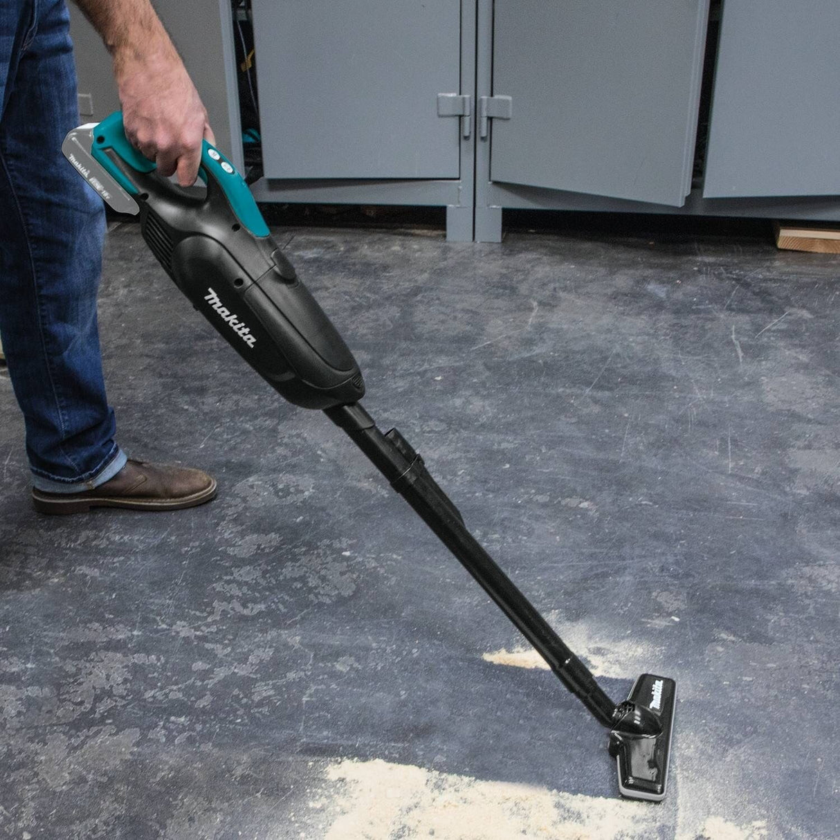 Makita XLC01ZB 18V LXT Lithium-Ion Cordless Vacuum, Tool Only - 8