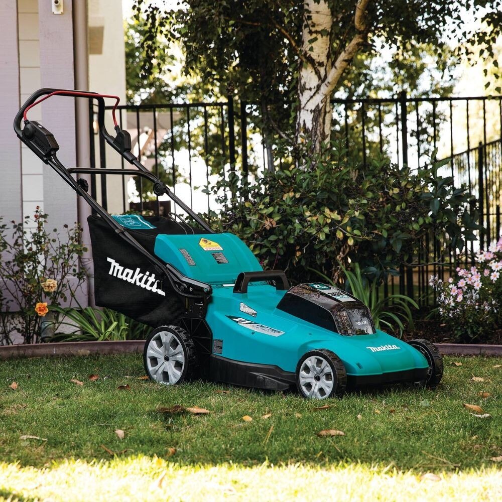 Makita XML10CM1 36V (18V X2) LXT 21" Lawn Mower Kit with 4 Batteries (4.0Ah) - 16
