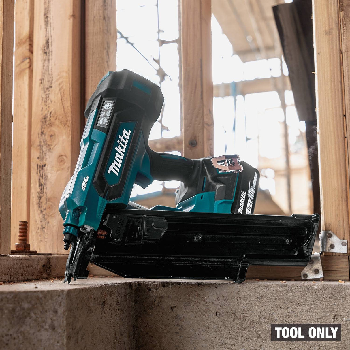 Makita XNB03Z 18V LXT Cordless 21 Degree Full Round Head 3-1/2" Framing Nailer (Tool Only) - 16