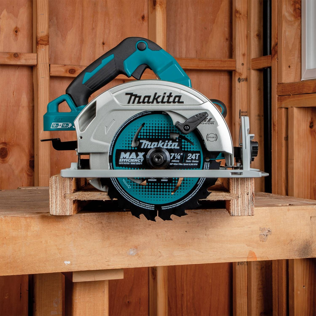 Makita XSH06Z 18V X2 LXT (36V) Brushless 7-1/4" Circular Saw, Tool Only - 7