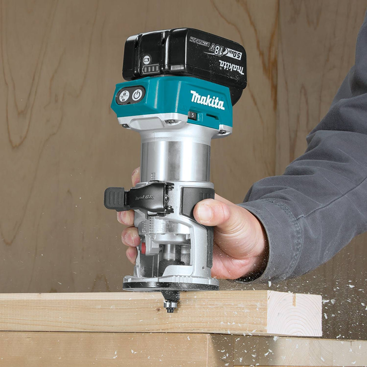 Makita XTR01T7 - 9