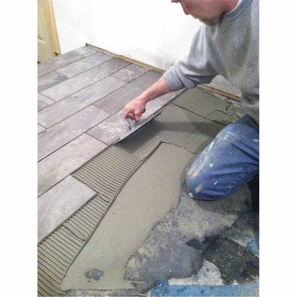 MarshallTown 702SD 1/4 in. x 1/4 in. x 1/4 in. Square Notch Trowel with DuraSoft Handle - 5