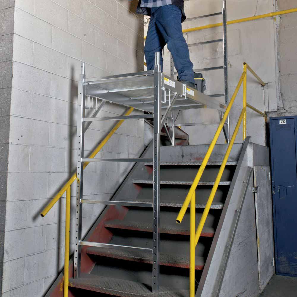 Metal Tech I-CAISC Alu Series 6' Baker - 6' Utility Aluminum Scaffold with 5" Casters - 7