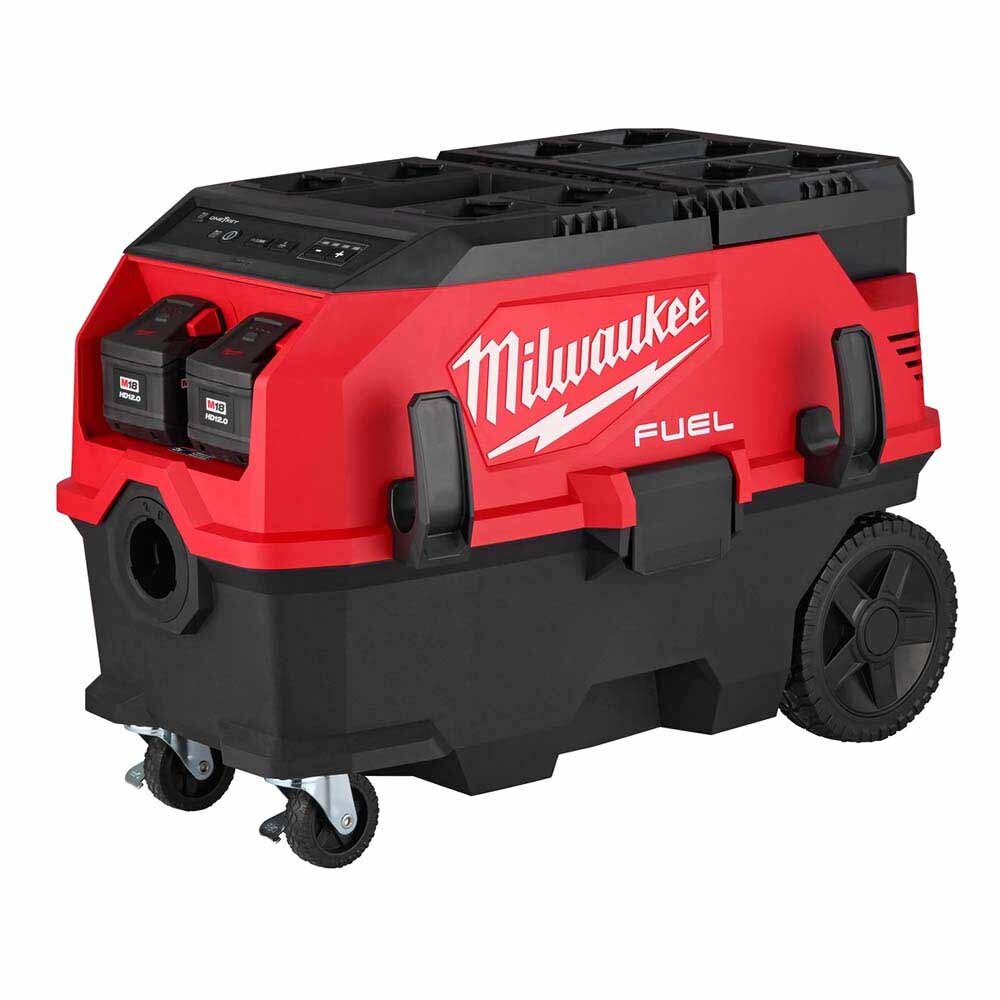 Milwaukee 0888-22HD M18 FUEL 9 Gallon Dual Battery Dust Extractor Kit with PACKOUT Compatibility