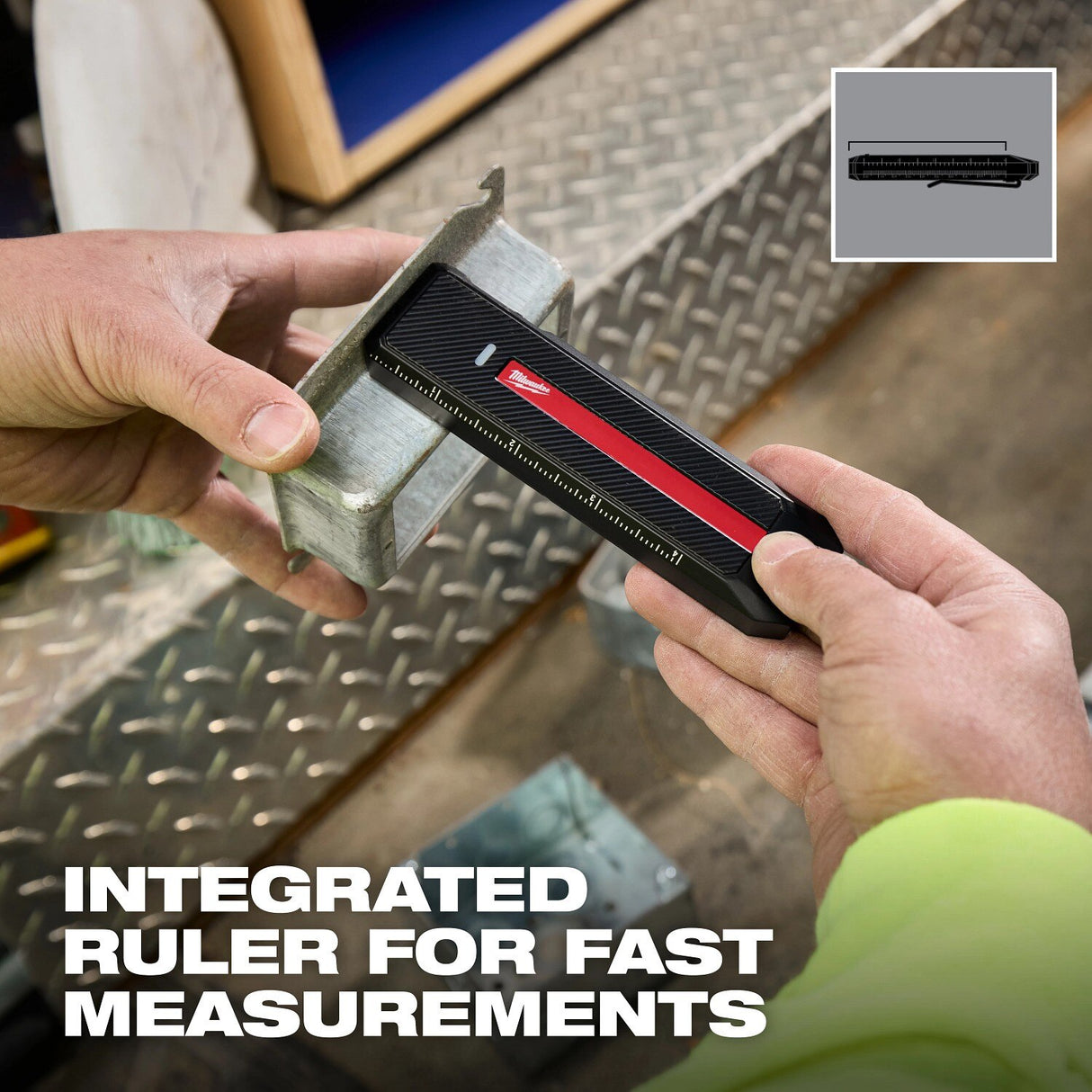 Milwaukee 2016R Rechargeable Flat Flashlight with Green Laser 1300 Lumens - 7