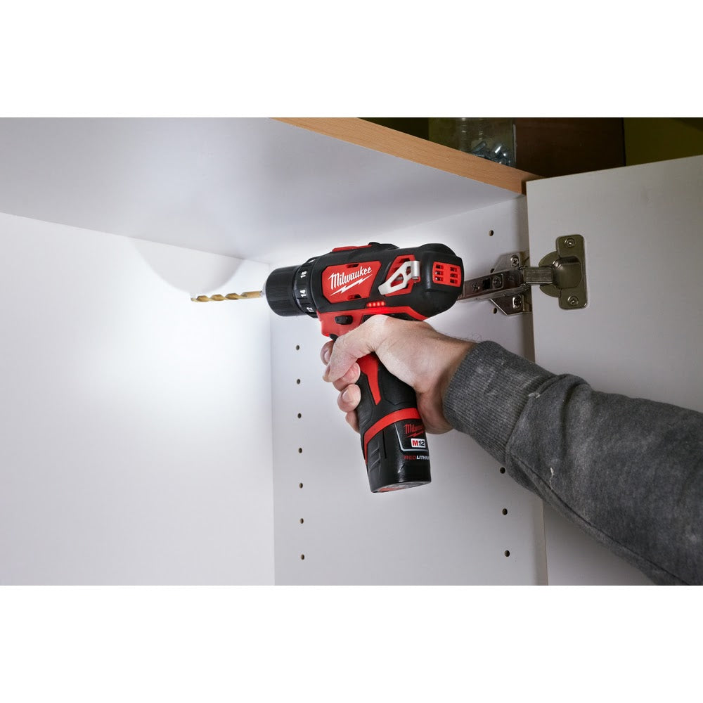 Milwaukee 2407-22 M12 3/8" Cordless Drill Driver Kit with Charger and Carrying Case (2 Batteries) - 7