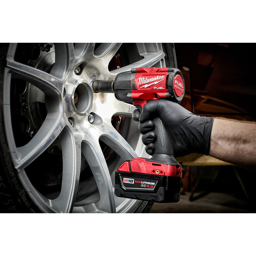 Milwaukee  2962P-22  "M18 FUEL™ 1/2 " Mid-Torque Impact Wrench w/ Pin Detent Kit " - 10