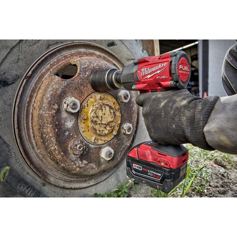 Milwaukee 2988-22 M18 FUEL 1/2 in. and 3/8 in. Impact Wrench Combo Kit with Batteries and Charger (2 Pack) - 6